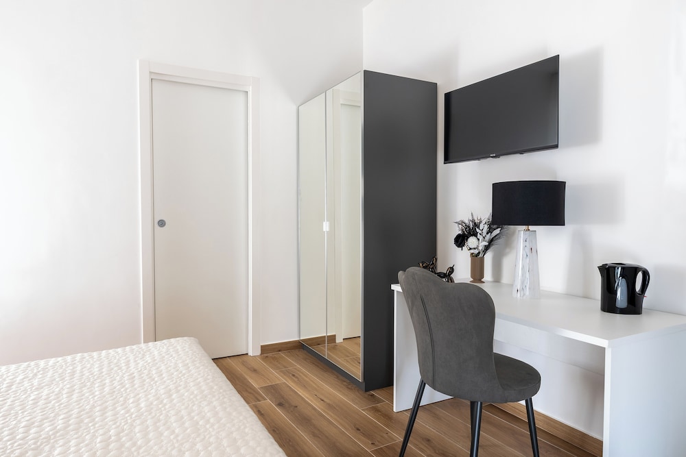 MARAF Rooms