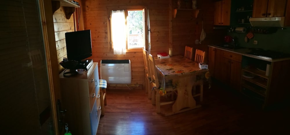 Photo 32