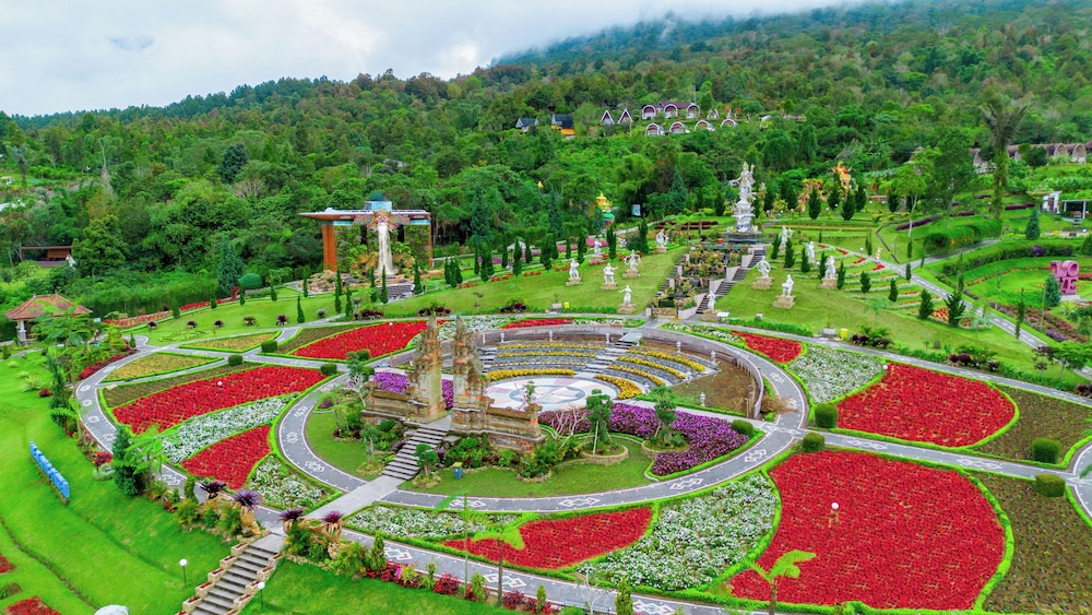The Blooms Villa