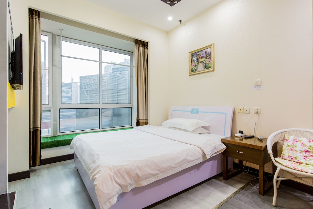 New Space New Hotel (Zhongshan Park)