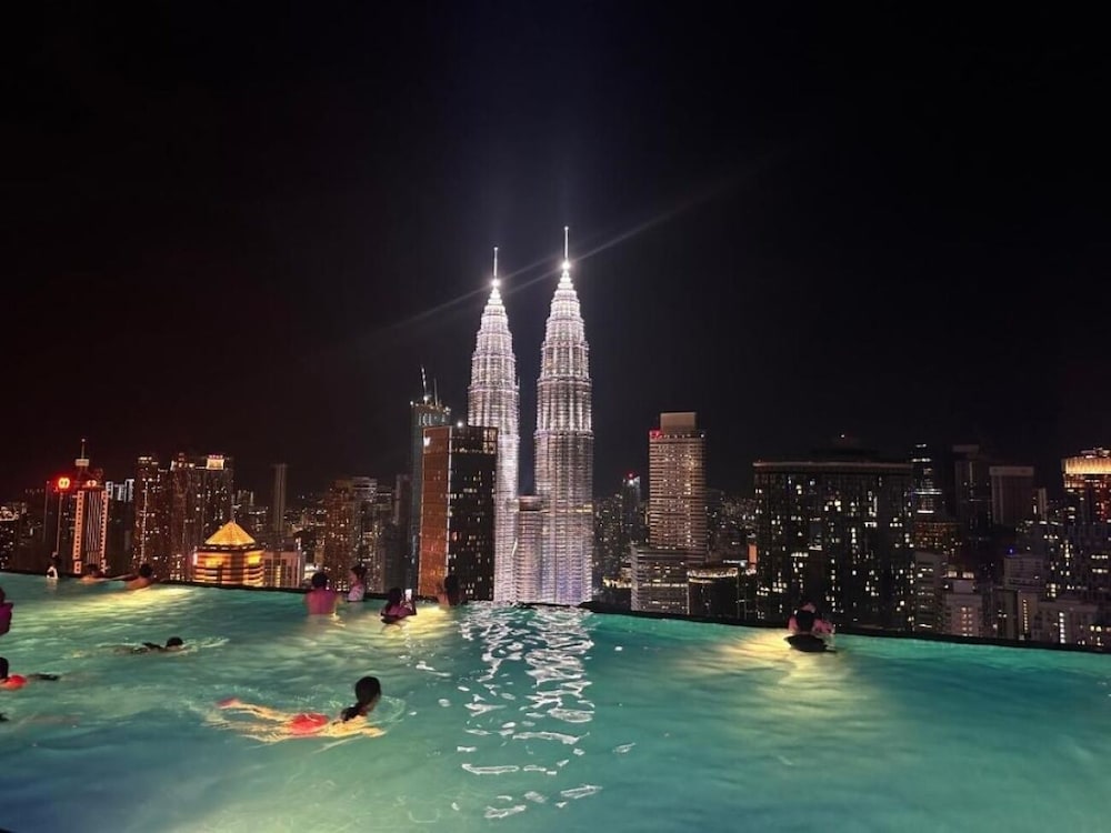 The Platinum Suites KLCC By Sky Pool