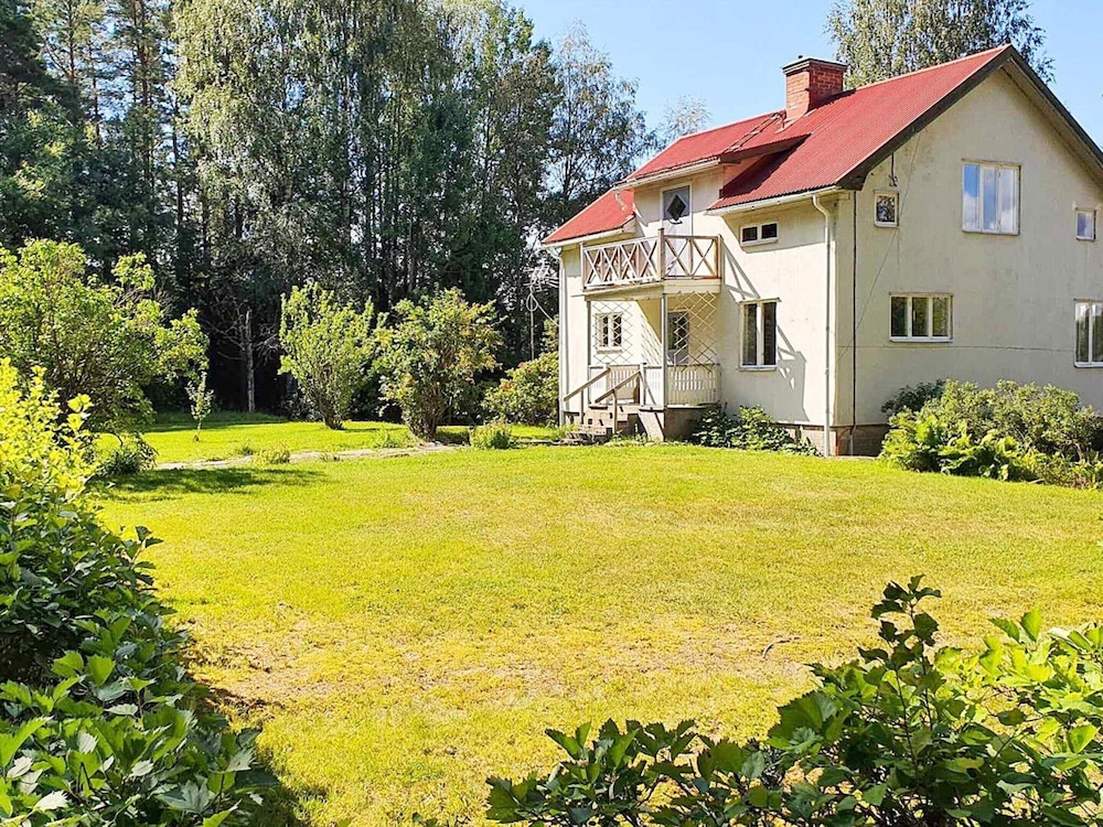 7 Person Holiday Home in Viksjofors view 4