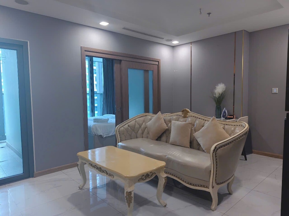 Vinhome Central Park - ADVANTAGE HOME