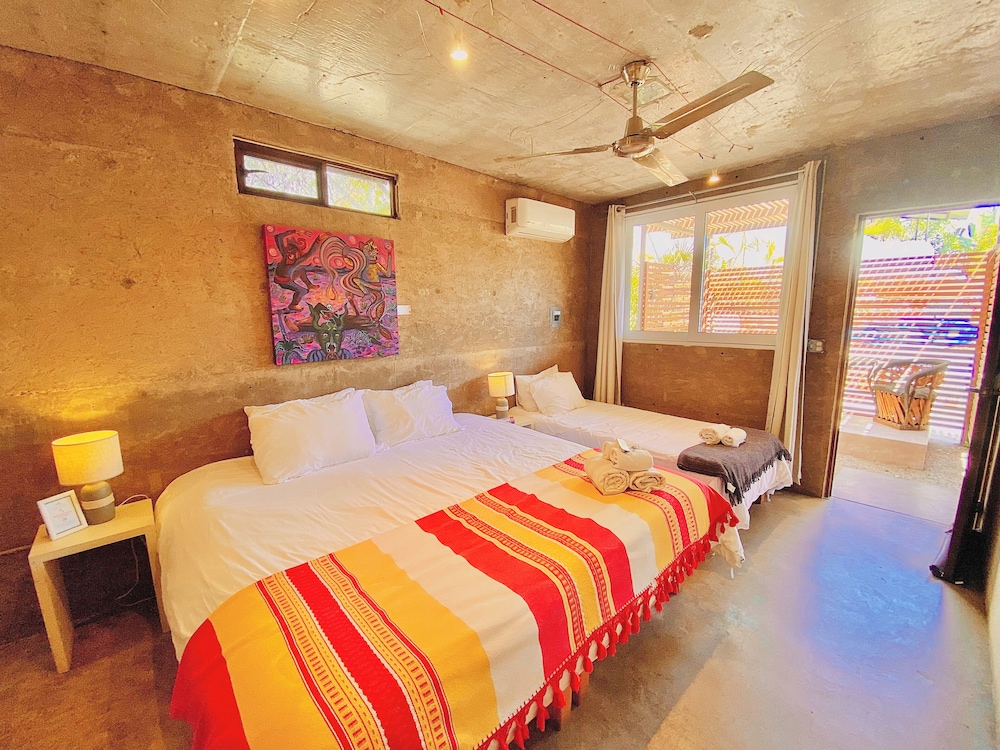 Perro Surfero Hotel Boutique - Todos Santos, BCS
