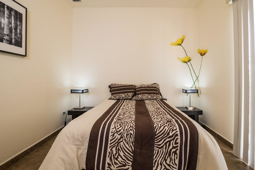 Paraiso Del Mar Resort V103 3 Bed by Casago