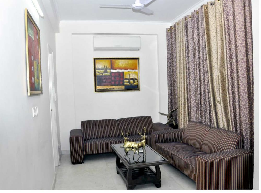 Mehra Residency at the Airport