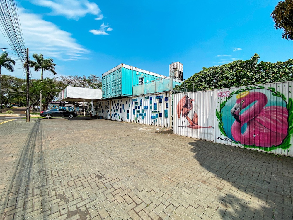 Tetris Container Hostel