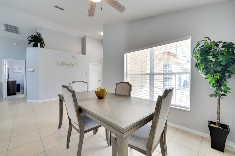 11 Mi to Disney: Pet-friendly Aviana Resort Home!