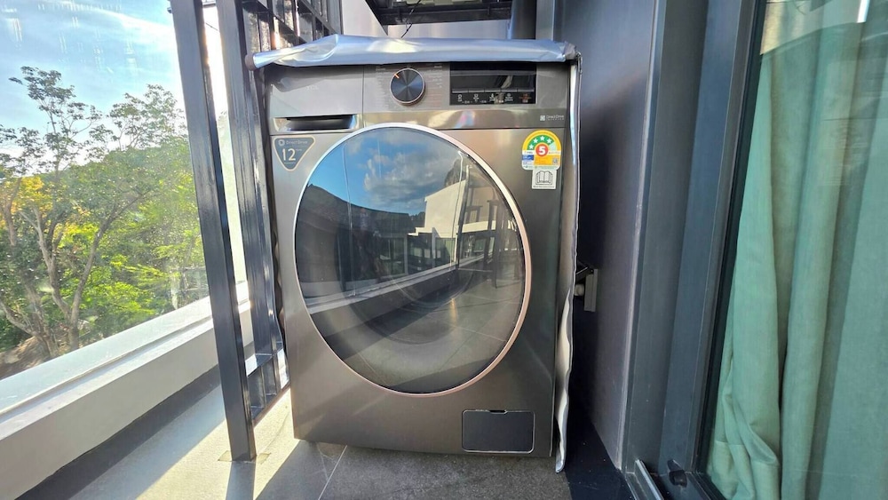 Room-a302 - 1 Bdr Condo With Sea View, A