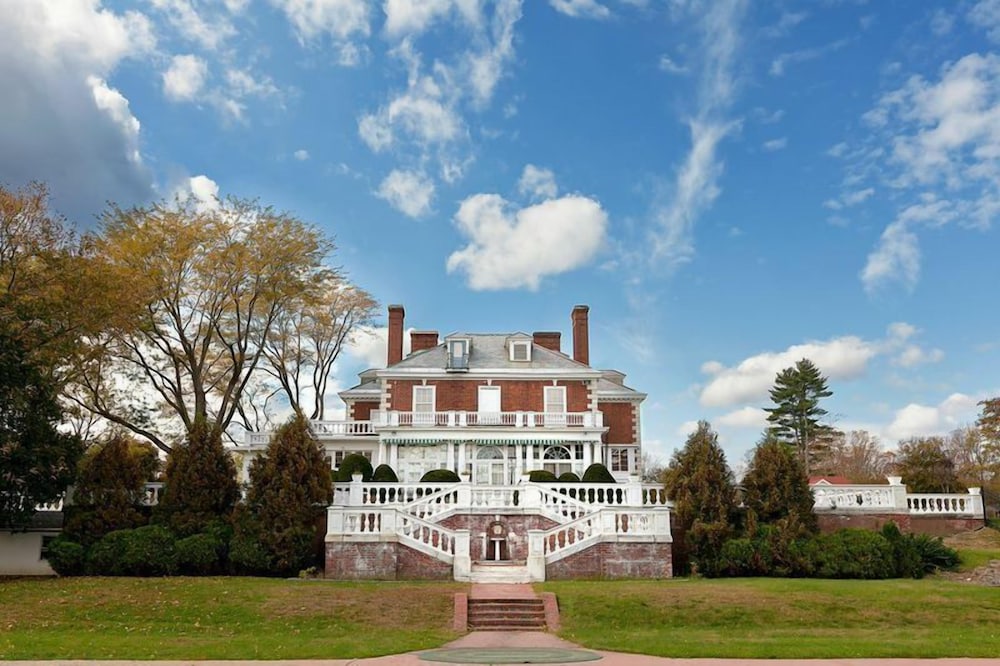 Eastover Estate & Eco-Village
