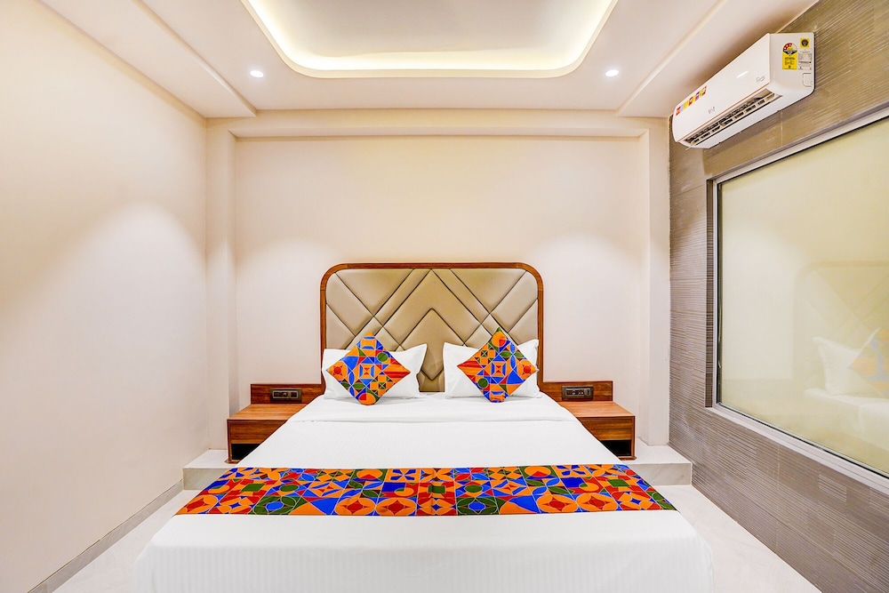 Fabhotel Mood Inn