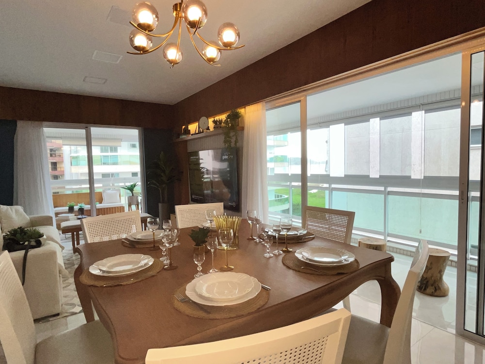 CM 304 - luxo conforto em frente ao mar