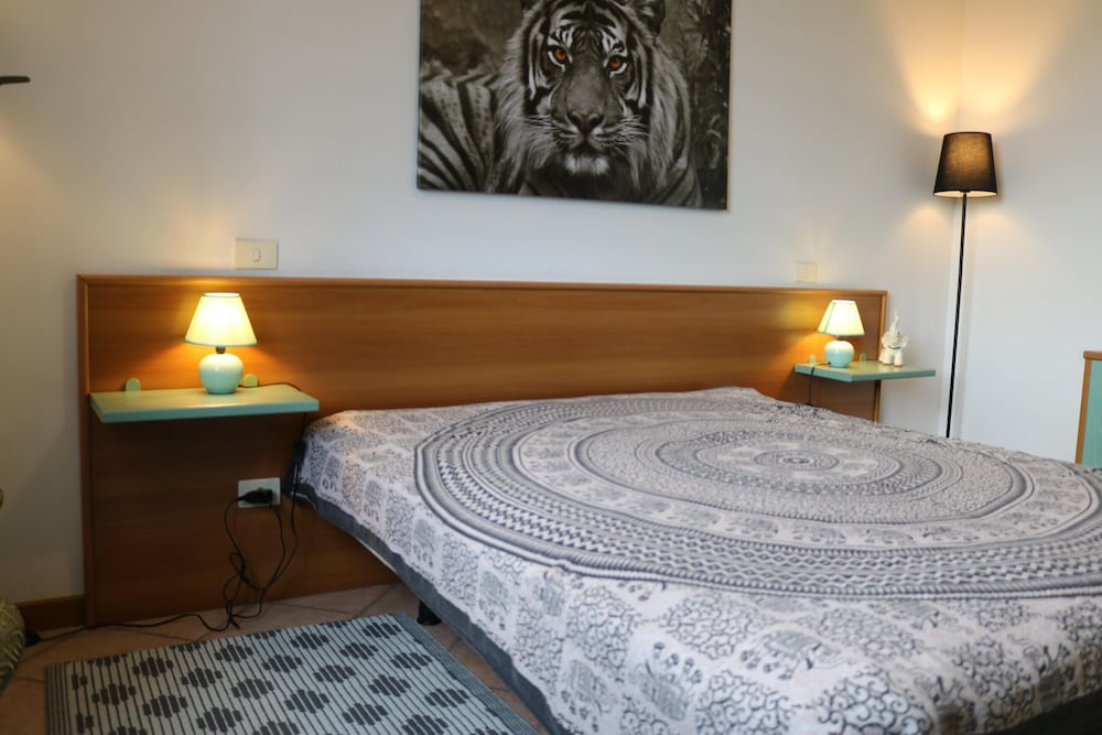 Holiday Home Lazise Near Lake Garda & Pool