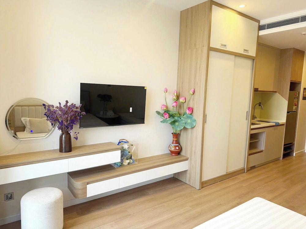 Halong Seaside Retreat