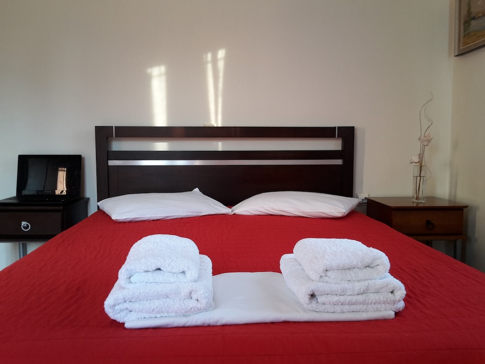 Dionysia Rooms