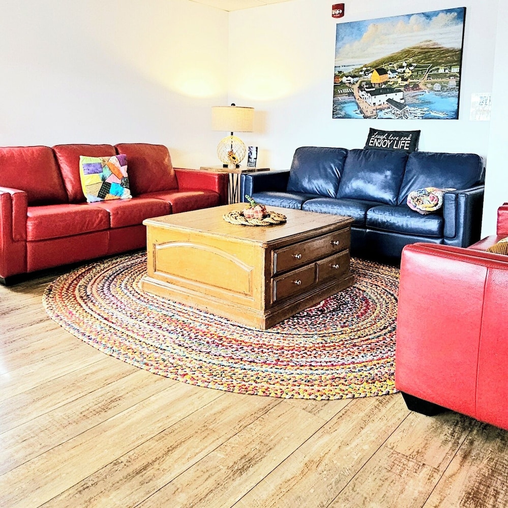 Sunshine Inn - Twillingate & Beyond