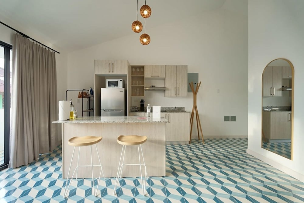 w Fancy Loft in Santa Ana