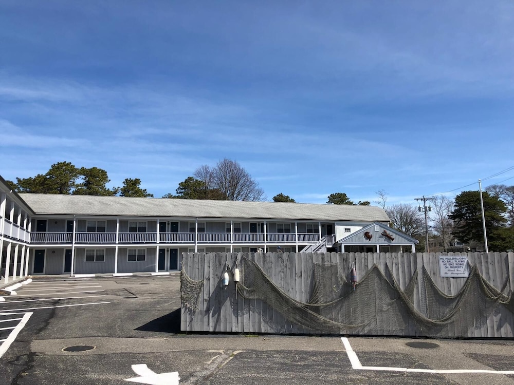 Doryman Motel