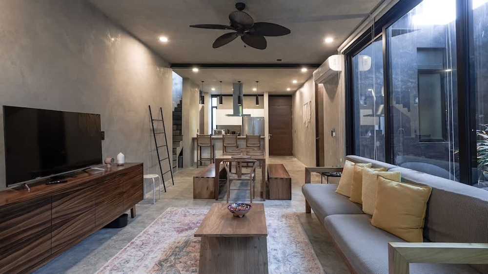 Amazing 3-story Townhouse With Pool in Aldea Zama