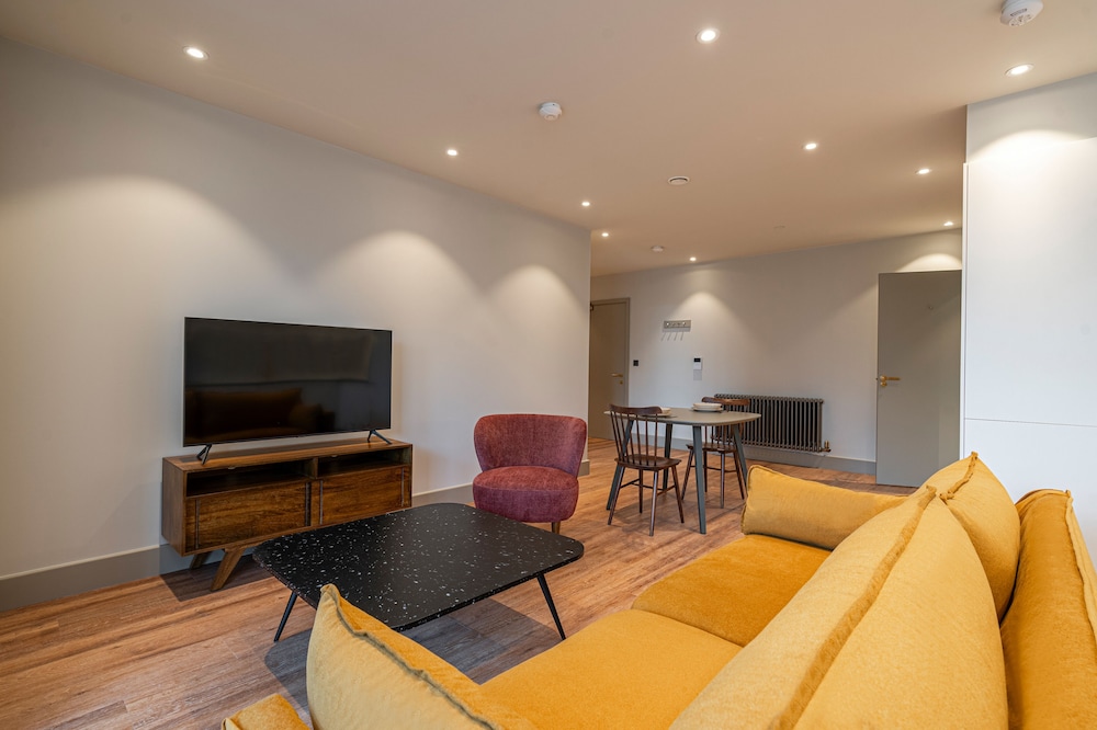 Contemporary North London Flat