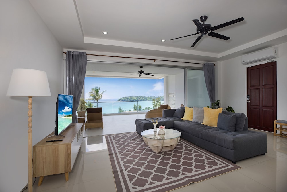 Ocean View Jacuzzi 3BR Kata Penthouse