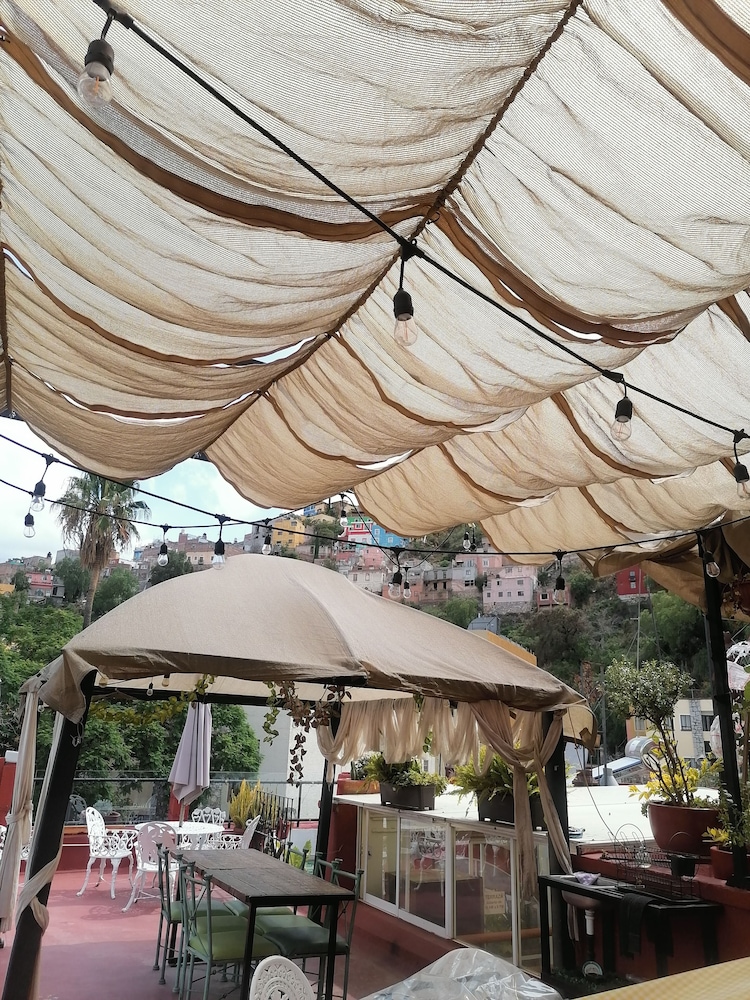 Hostal del Campanero 19