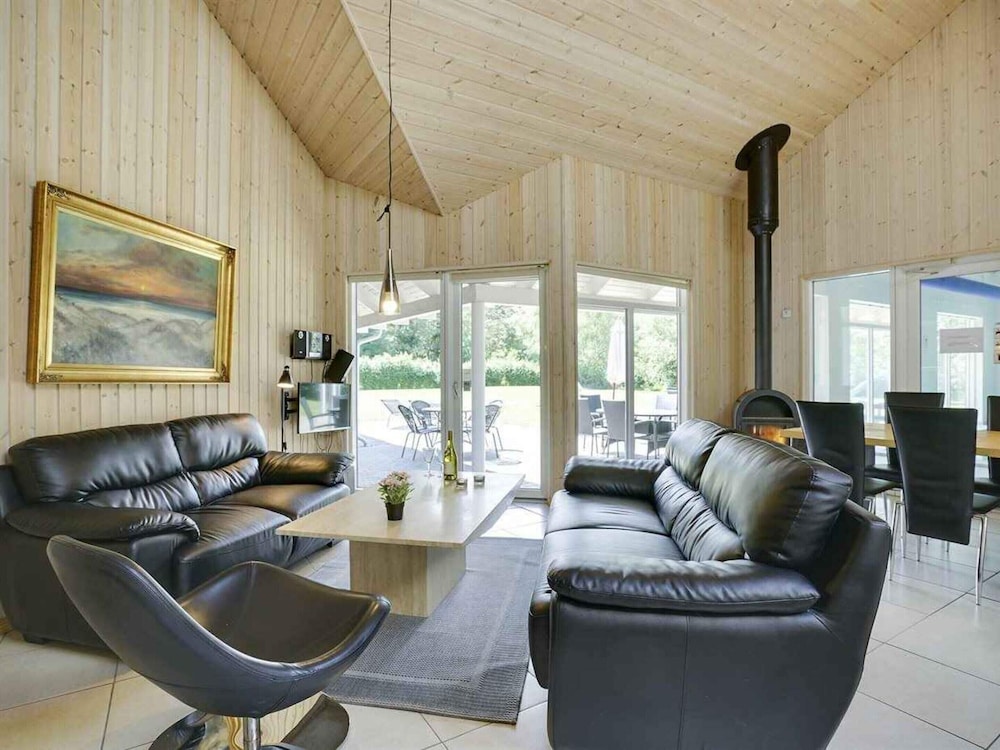 5 Star Holiday Home in Rodby