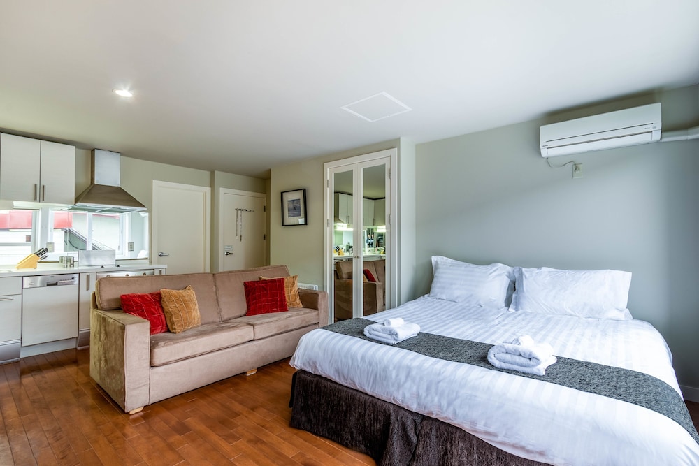Furano Fresh Powder Apartments and Chalet