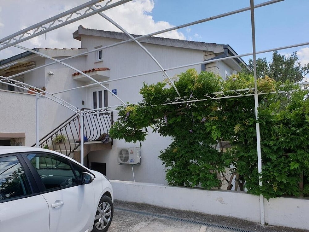 Photo 24