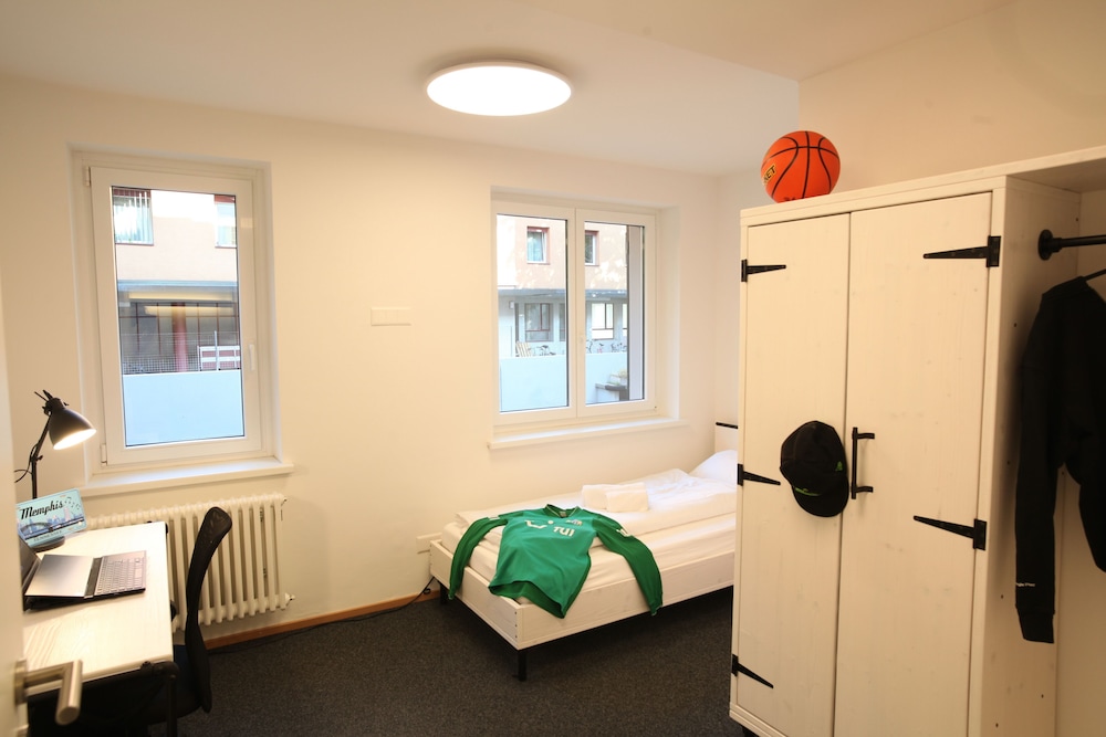 Nest -  Elsastrasse