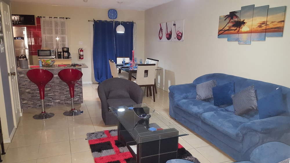 Caribe Estate Guest Apartment I
