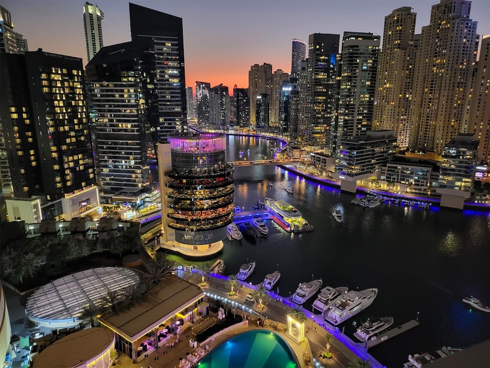 DXB - JW Marriott Dubai Marina - 2014 - DM