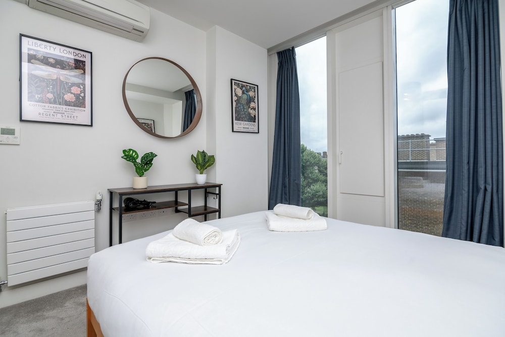 Chic & Stylish 2Bed in Heart of London