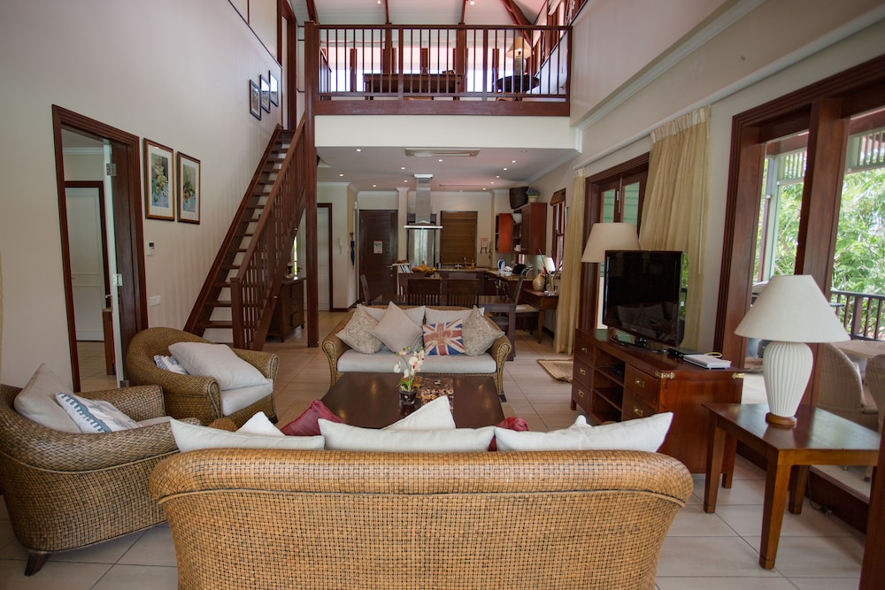 Spas Villas