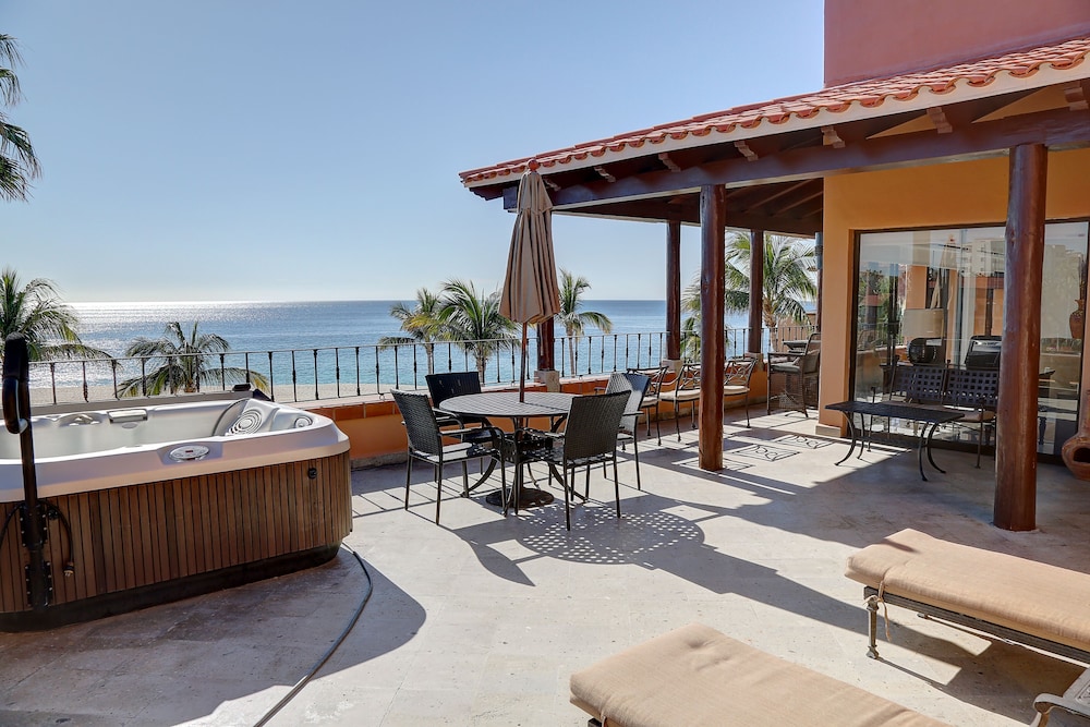 Casa del Mar Condos