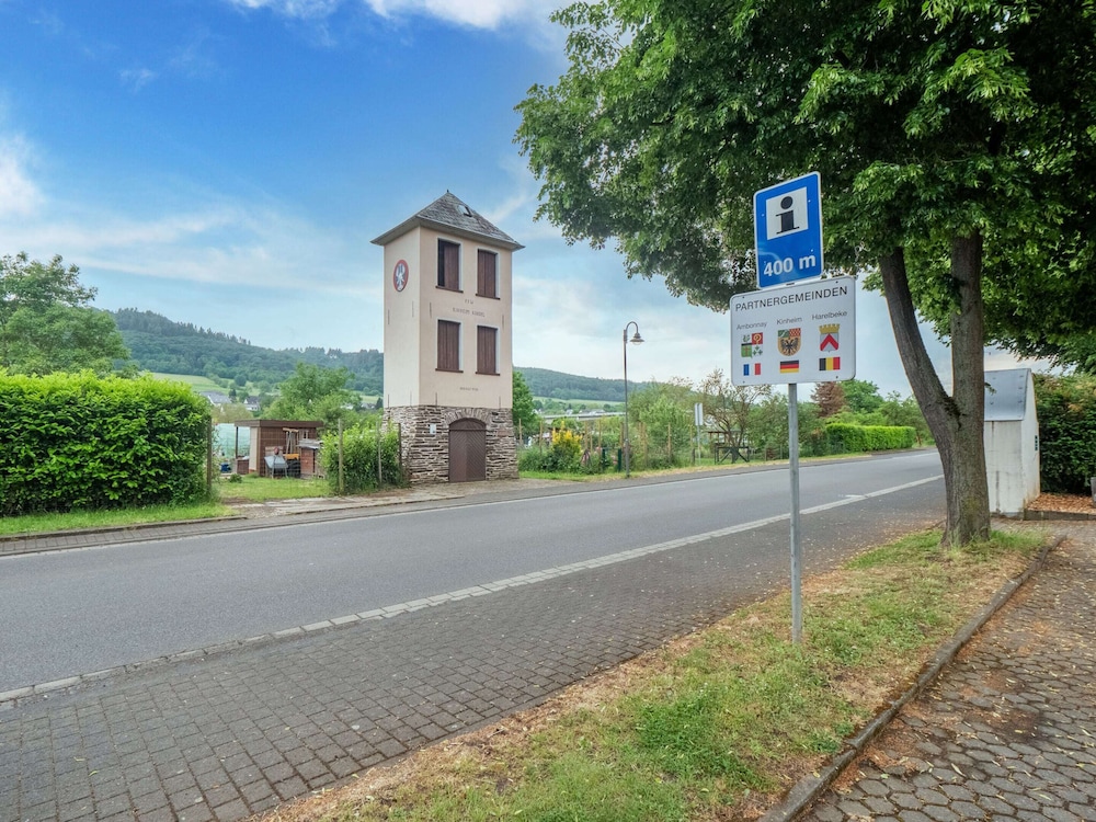 Apartment in Kinheim With Lots of Space