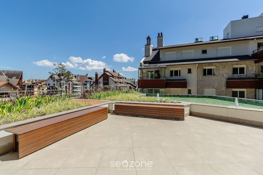 Beautiful Apt. in the Center of Gramado-rs Lar0406