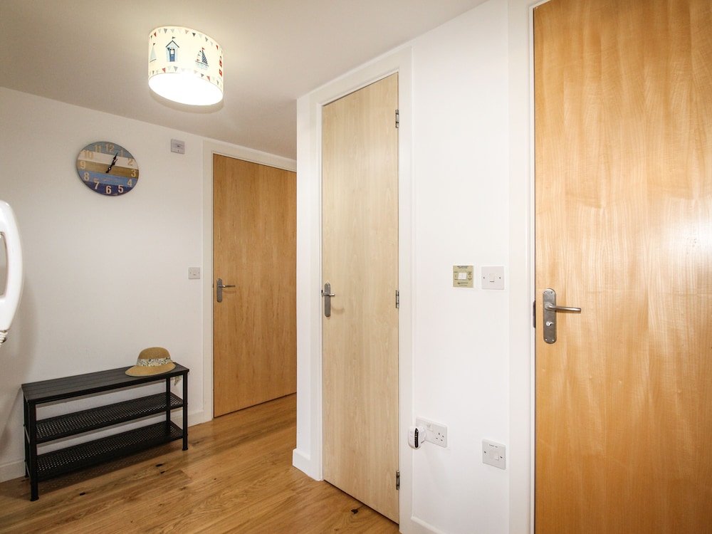 Broadleys