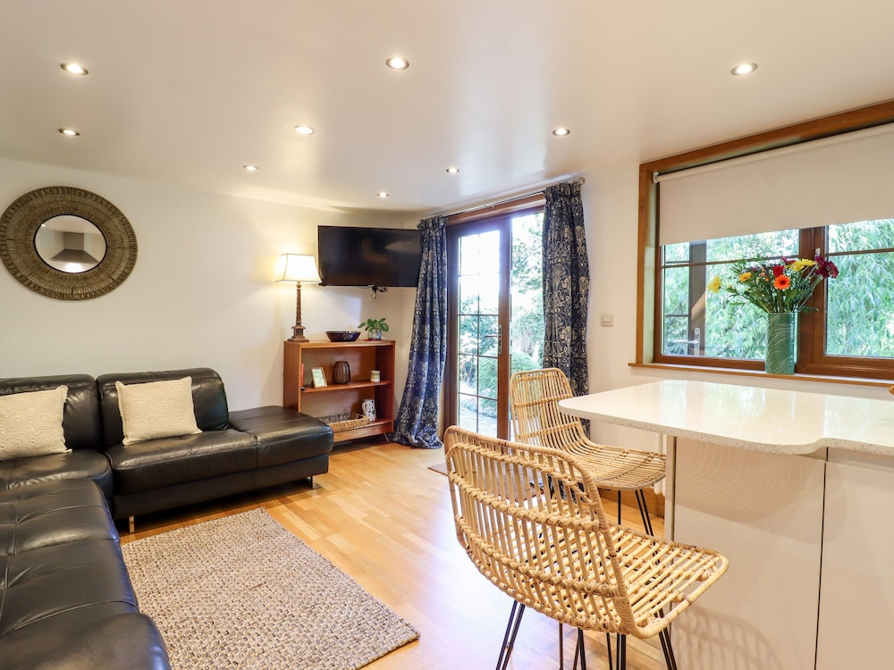 Willow Cottage