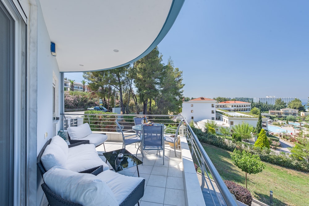 Villas F & B Summer Collection - Aegean Residence