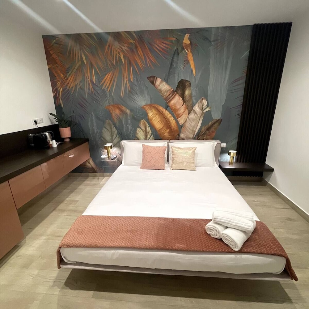 Namuri Luxury Rooms