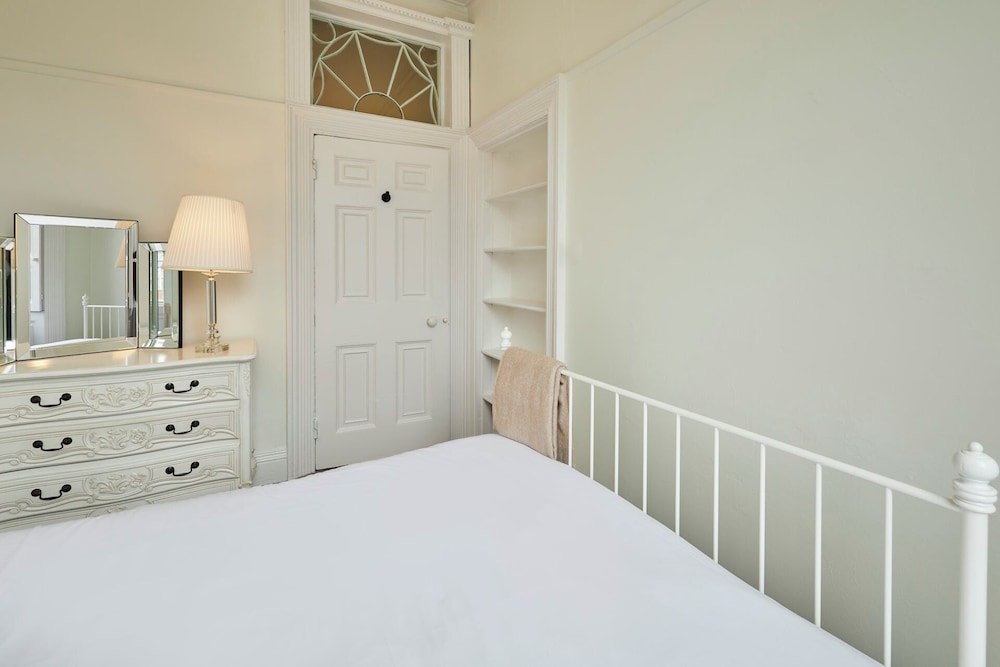 Host Stay Scoresby Place view 4