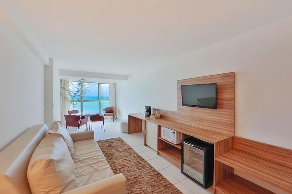 HY Beach Flats