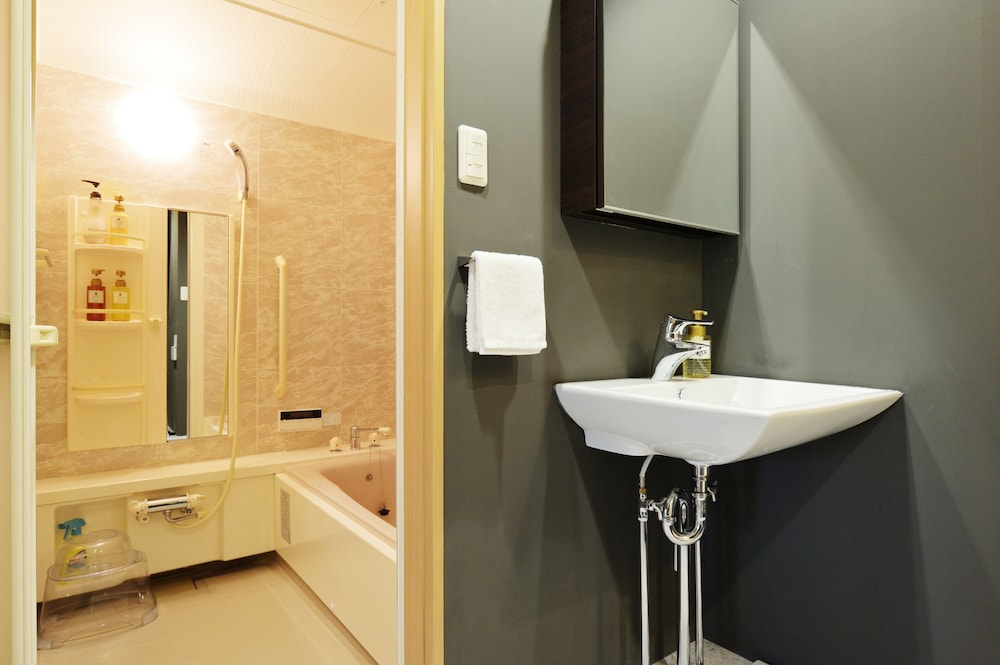 SAYA Suite Kishinosato Annex