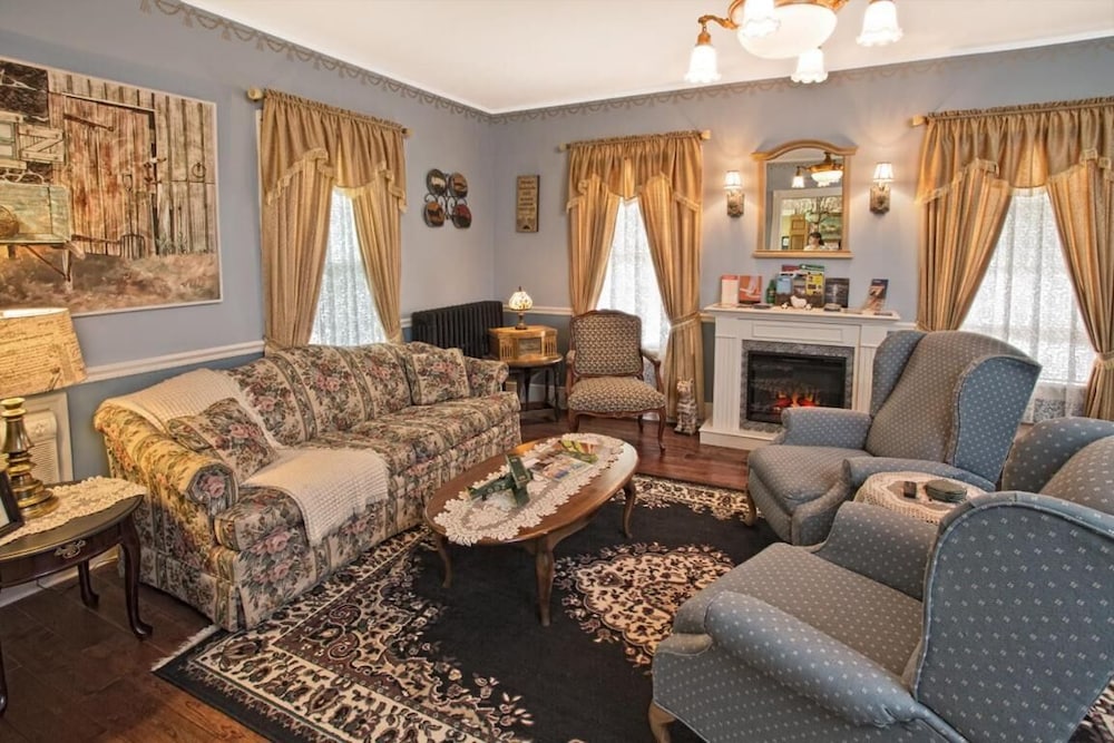 Changing Times Boutique Country Lodging
