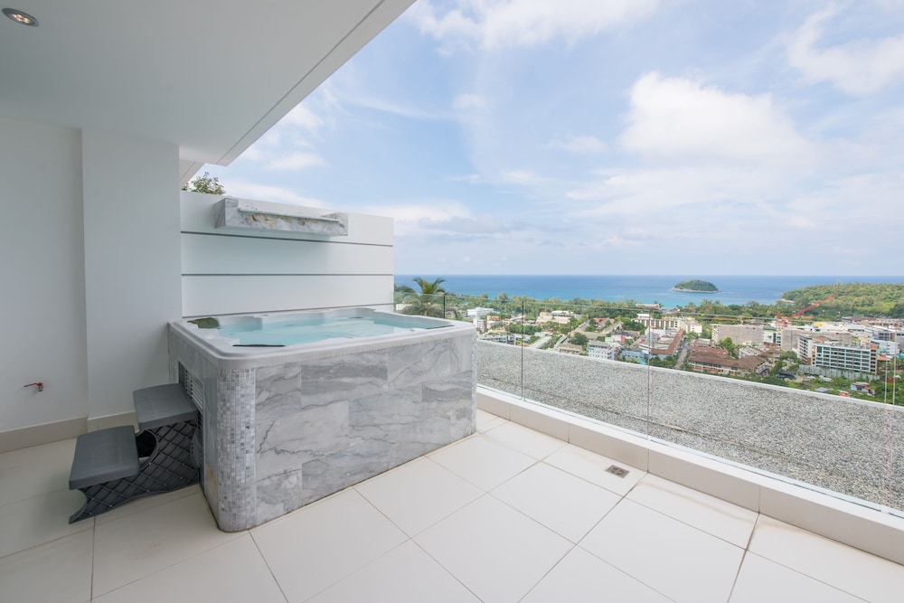 The View Phuket By Resava