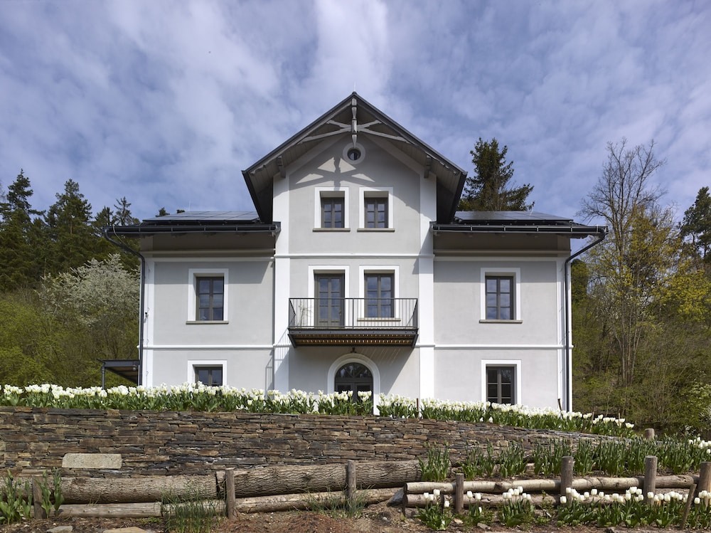 Wmm020 in Manet n With 7 Bedrooms and 8 Bathrooms