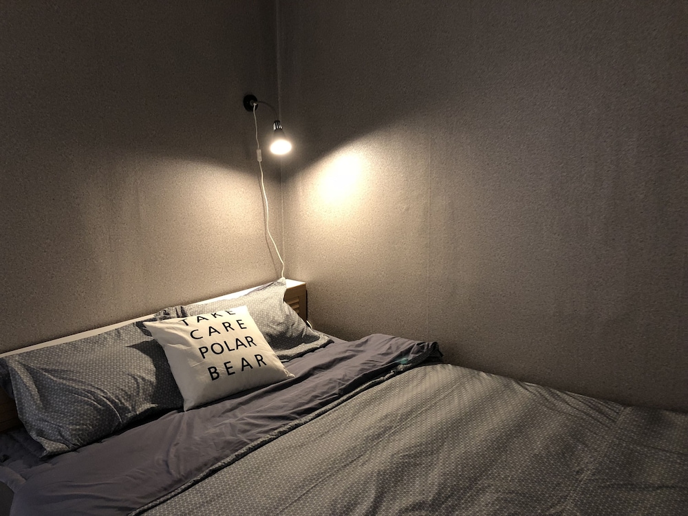 Jun Guest House - Hostel