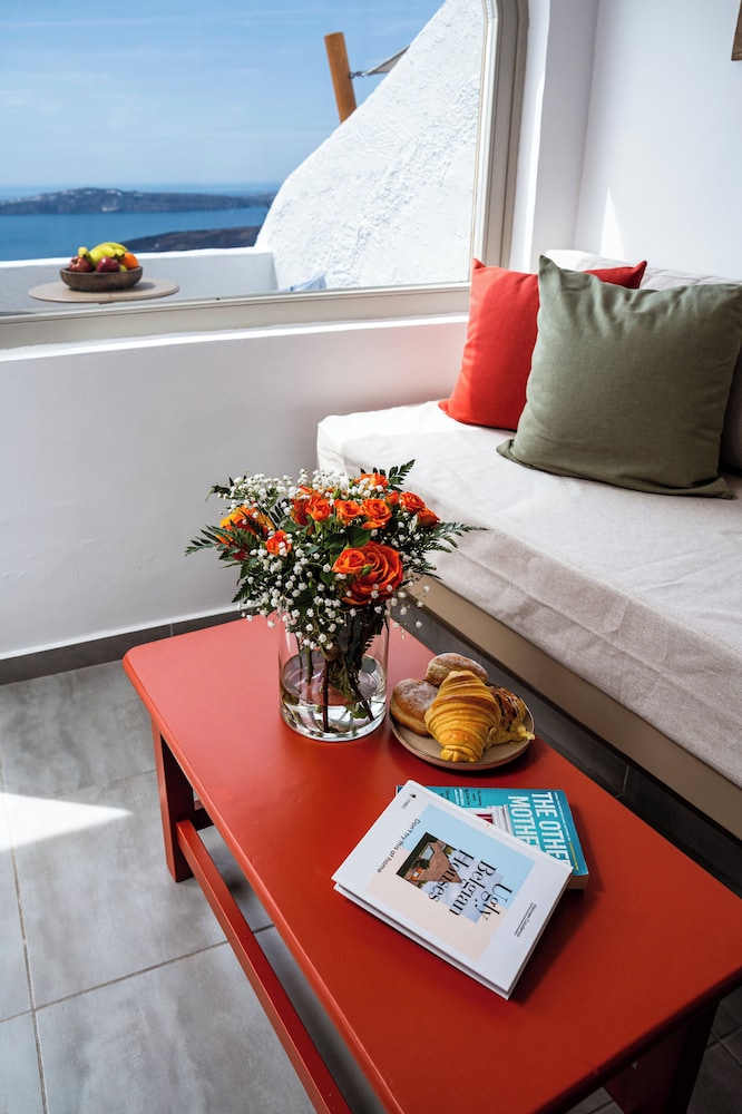 Mardanza Krokos Suites