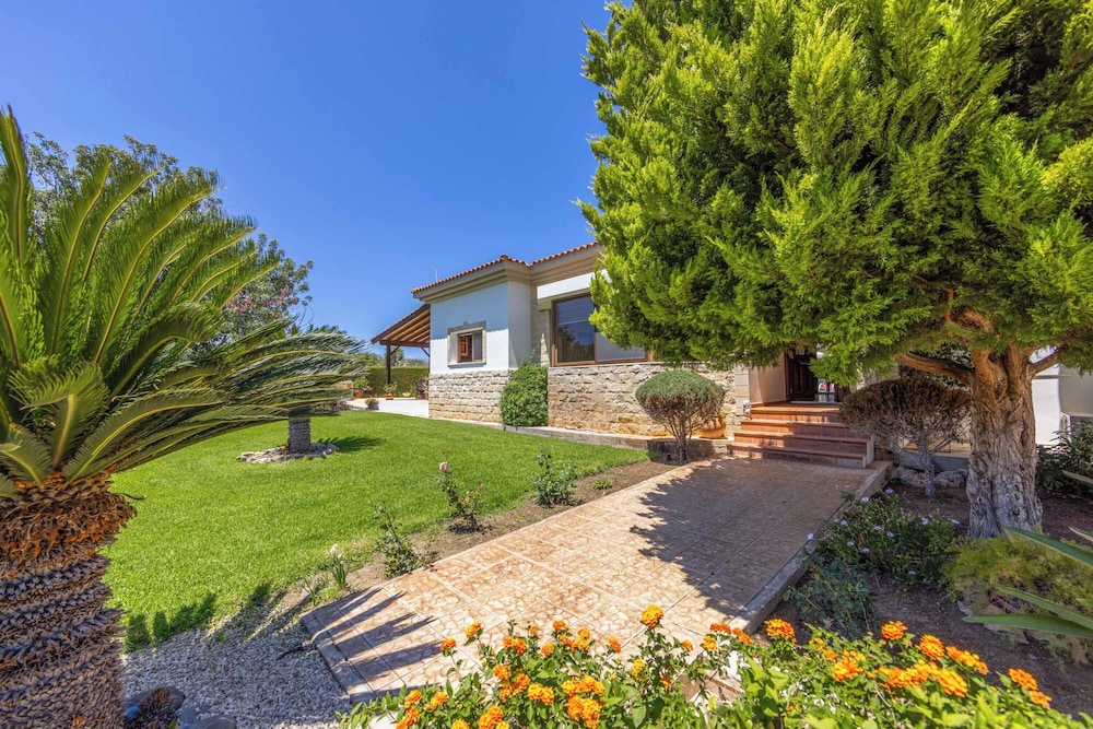 Villa Meadowlands